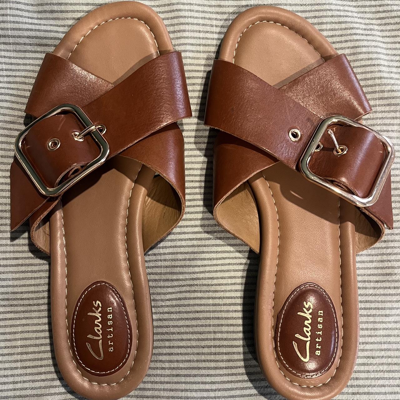 Clarks sandals best sale size 6.5