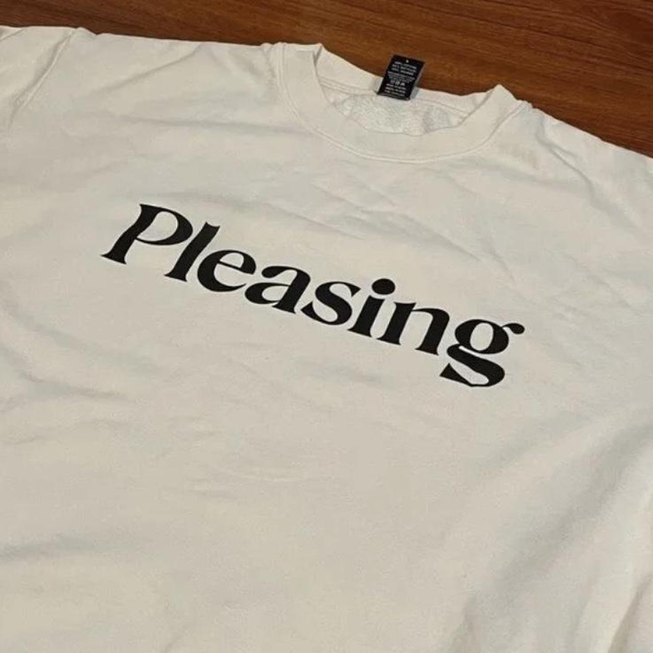 XL PLEASING HARRY STYLES CREWNECK AUTHENTIC CREAM... Depop