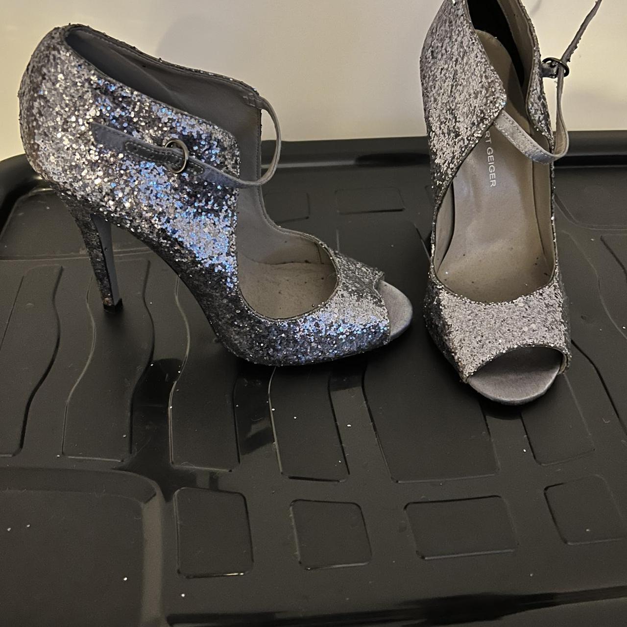 Kurt Geiger Women's Silver Sandals | Depop