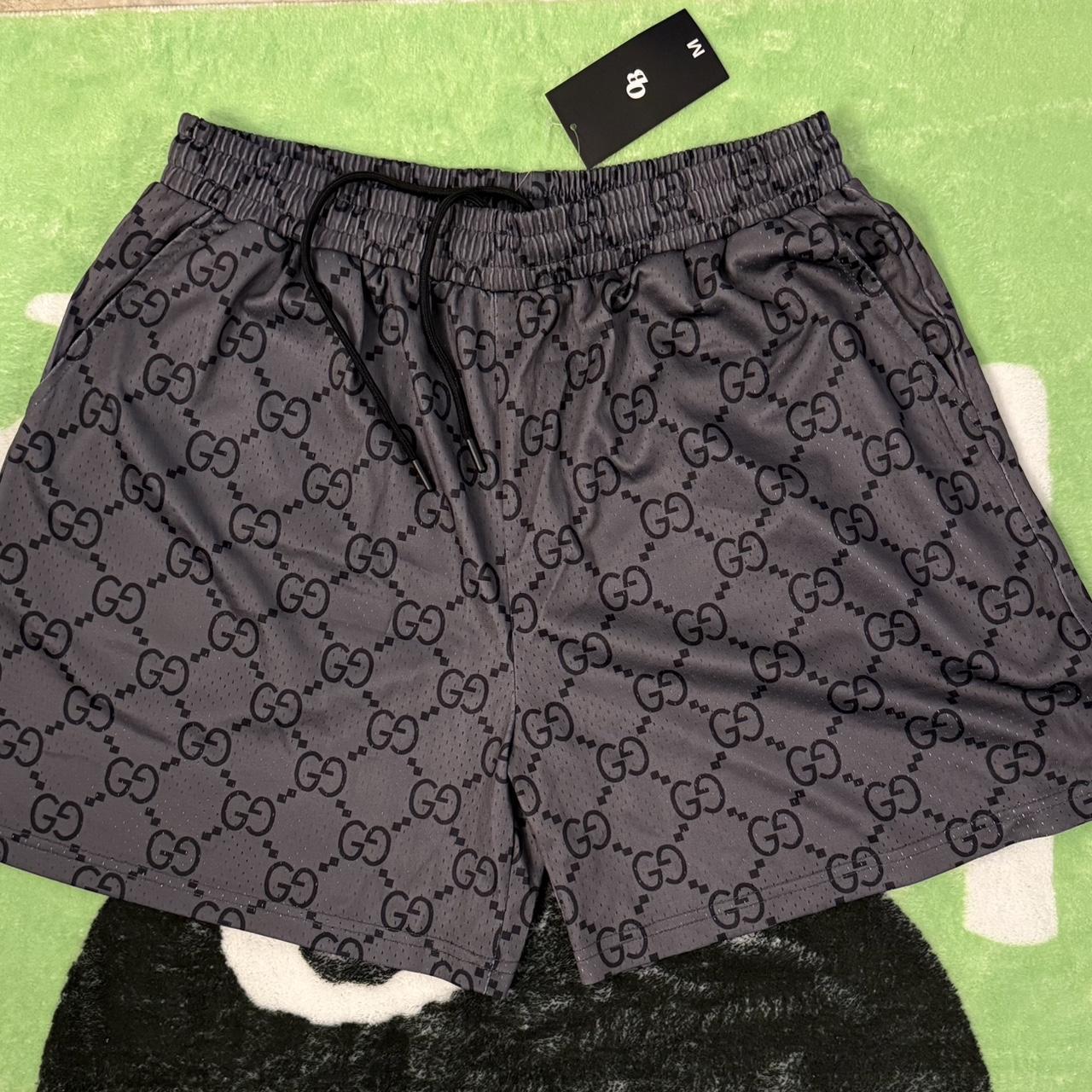 Men's Shorts - Silver/Black - M – New Mesh Shorts Brand: OBX Collective - …
