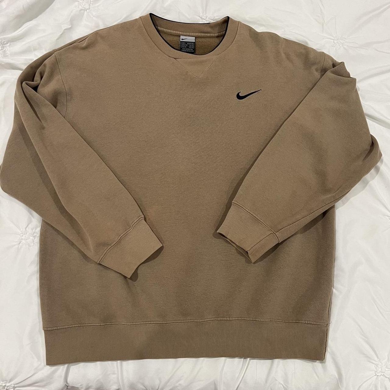 tan nike sweatshirt