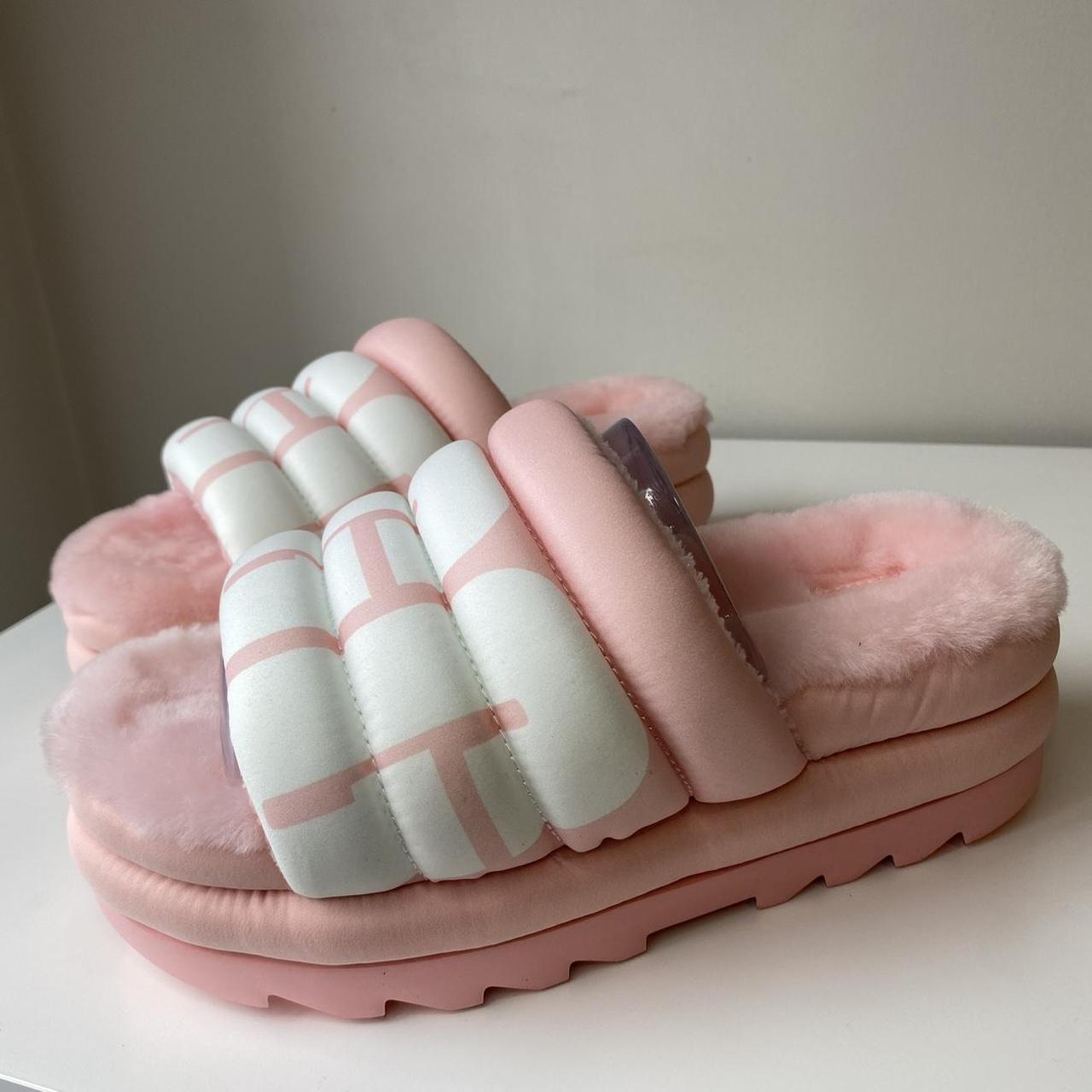 Beverly pink ugg discount slides