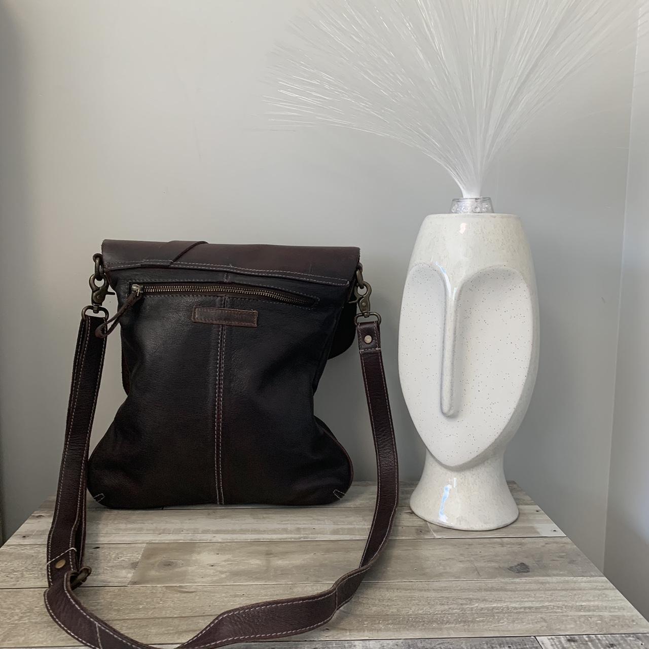 Vintage Addiction Crossbody Leather Purse New... Depop