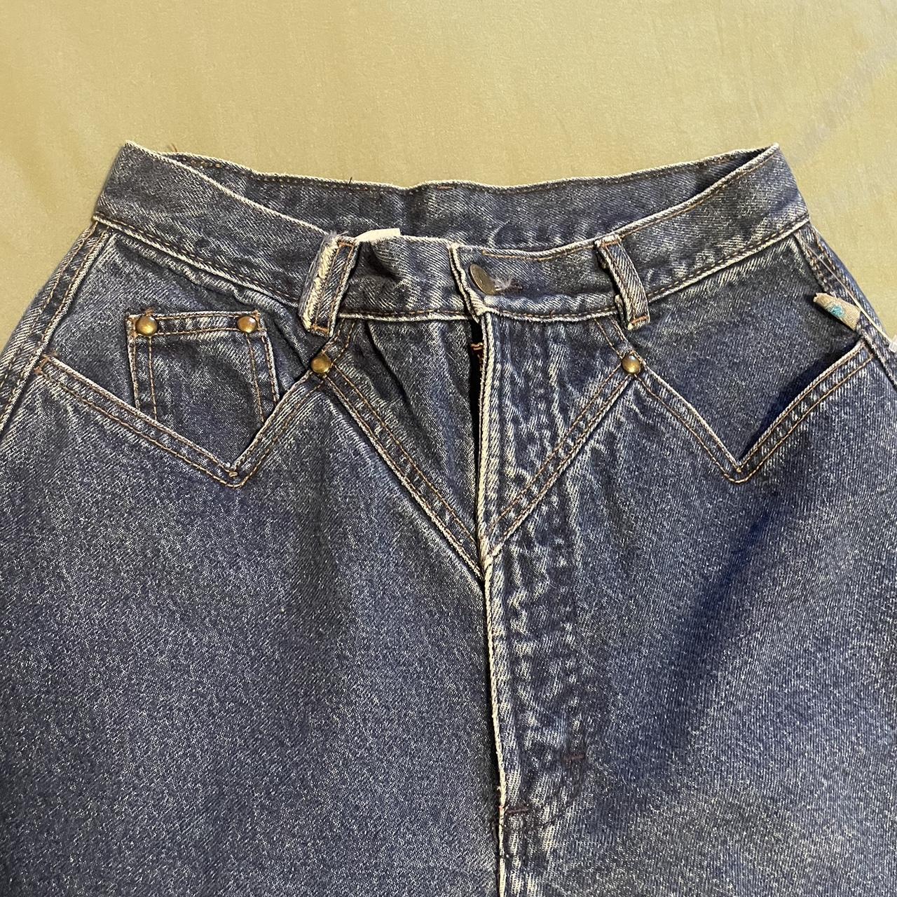 Rocky mountain jeans - size 30 but fit more like... - Depop