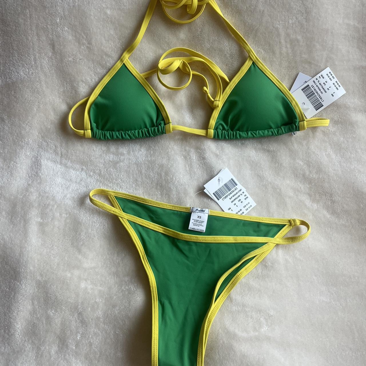 NWT Subdued contrasting edge triangle bikini top and