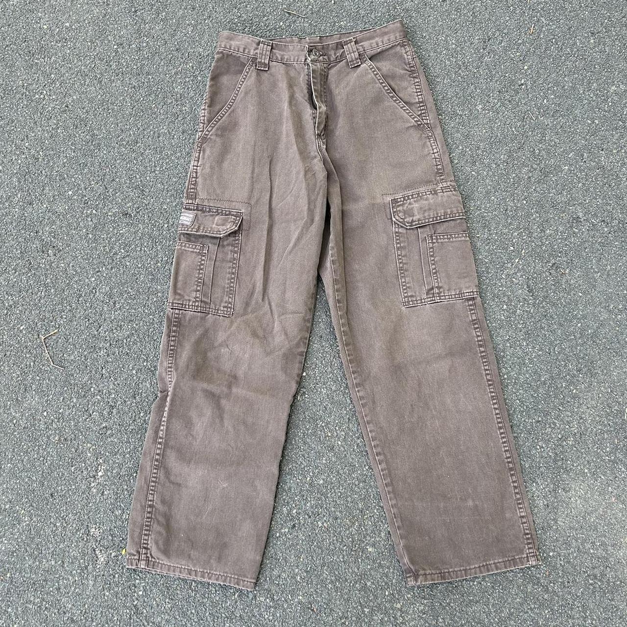 Baggy Wrangler Cargo Pants. Amazing wash and... - Depop