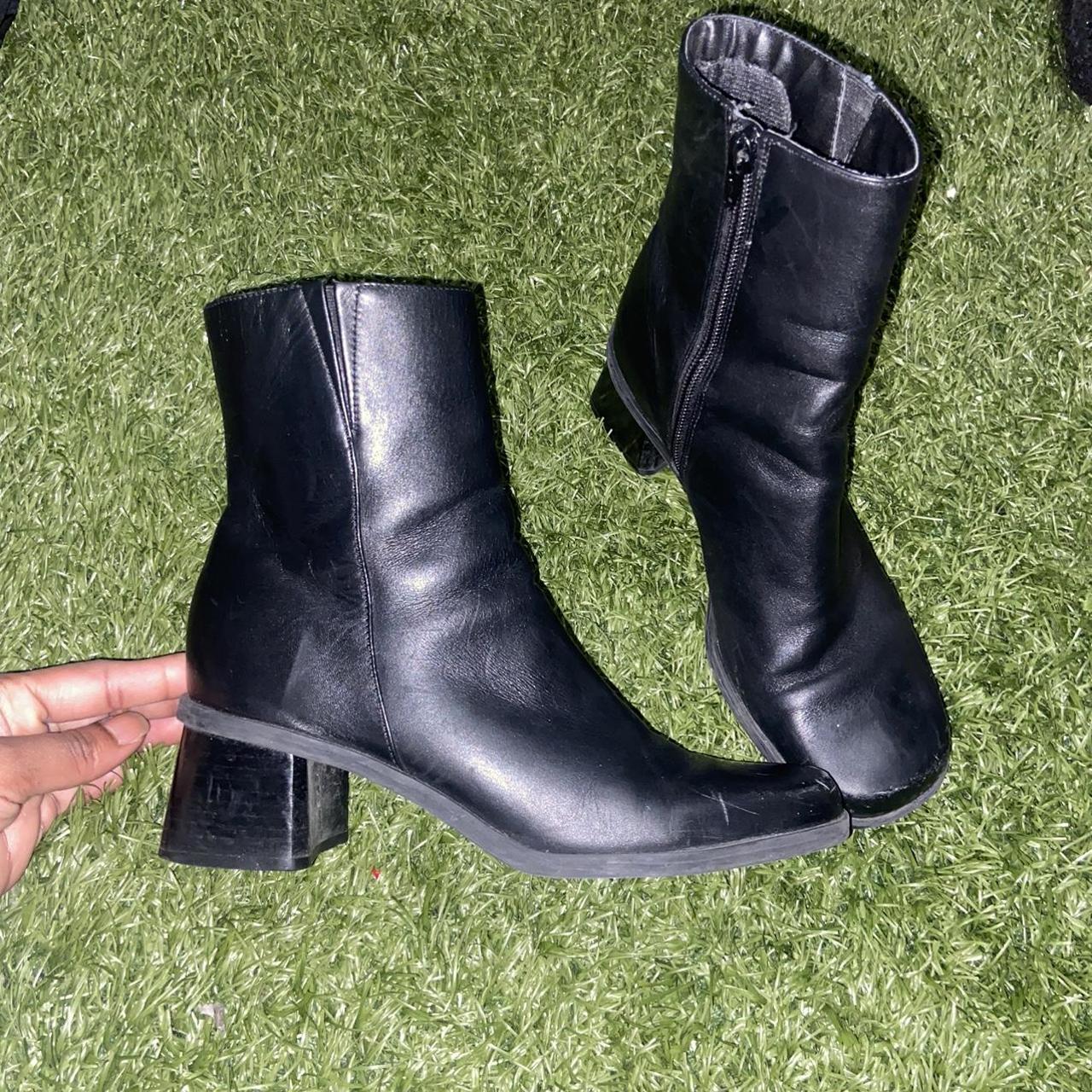 naturalizer boots