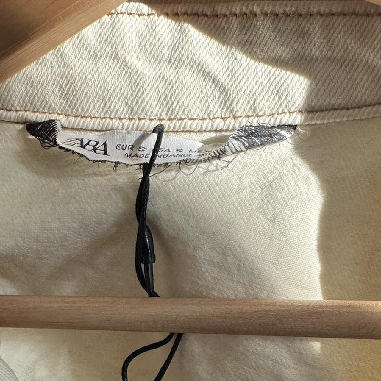 Zara Women's Cream Coat Depop