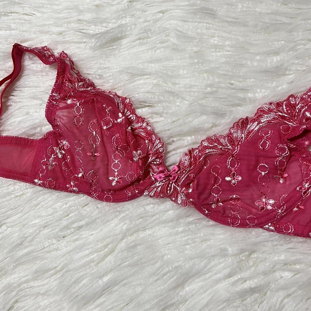 Frederick's of Hollywood Women's Pink Bra (2)