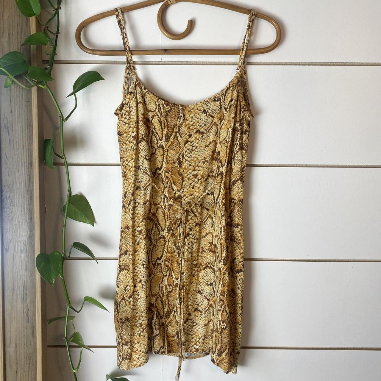 Reformation snake 2024 dress. Sz medium. Runs small in my opinion