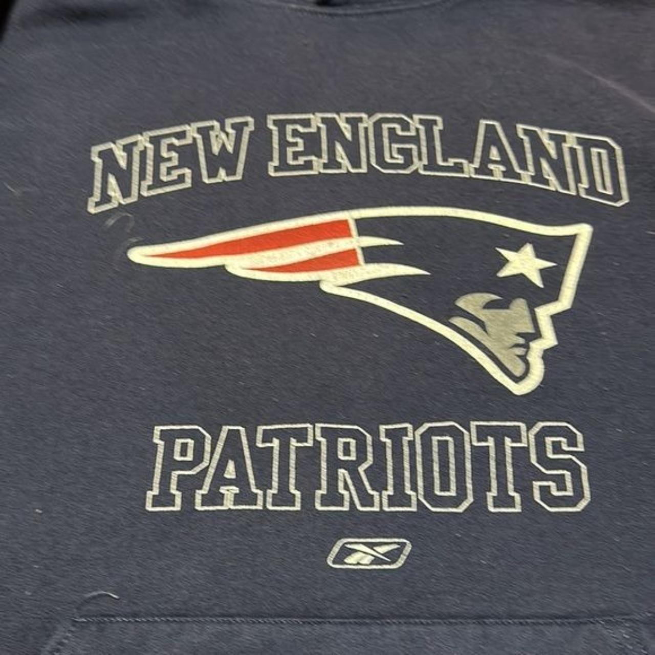 New England patriots hoodie men's large sweatshirt - Depop