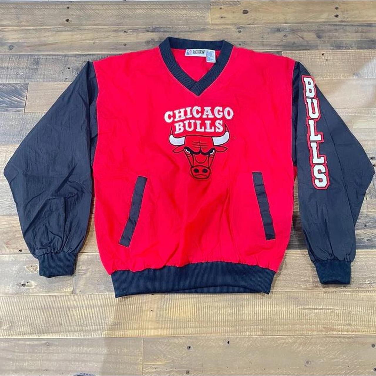 Official NBA Chicago hills warmup t shirt Great - Depop