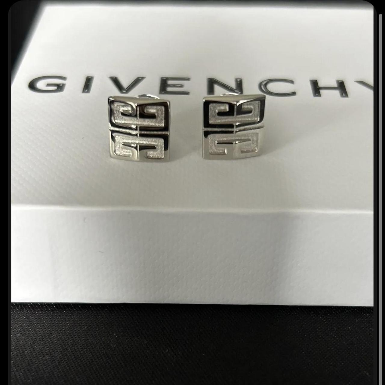 Givenchy Women's Silver Jewellery | Depop