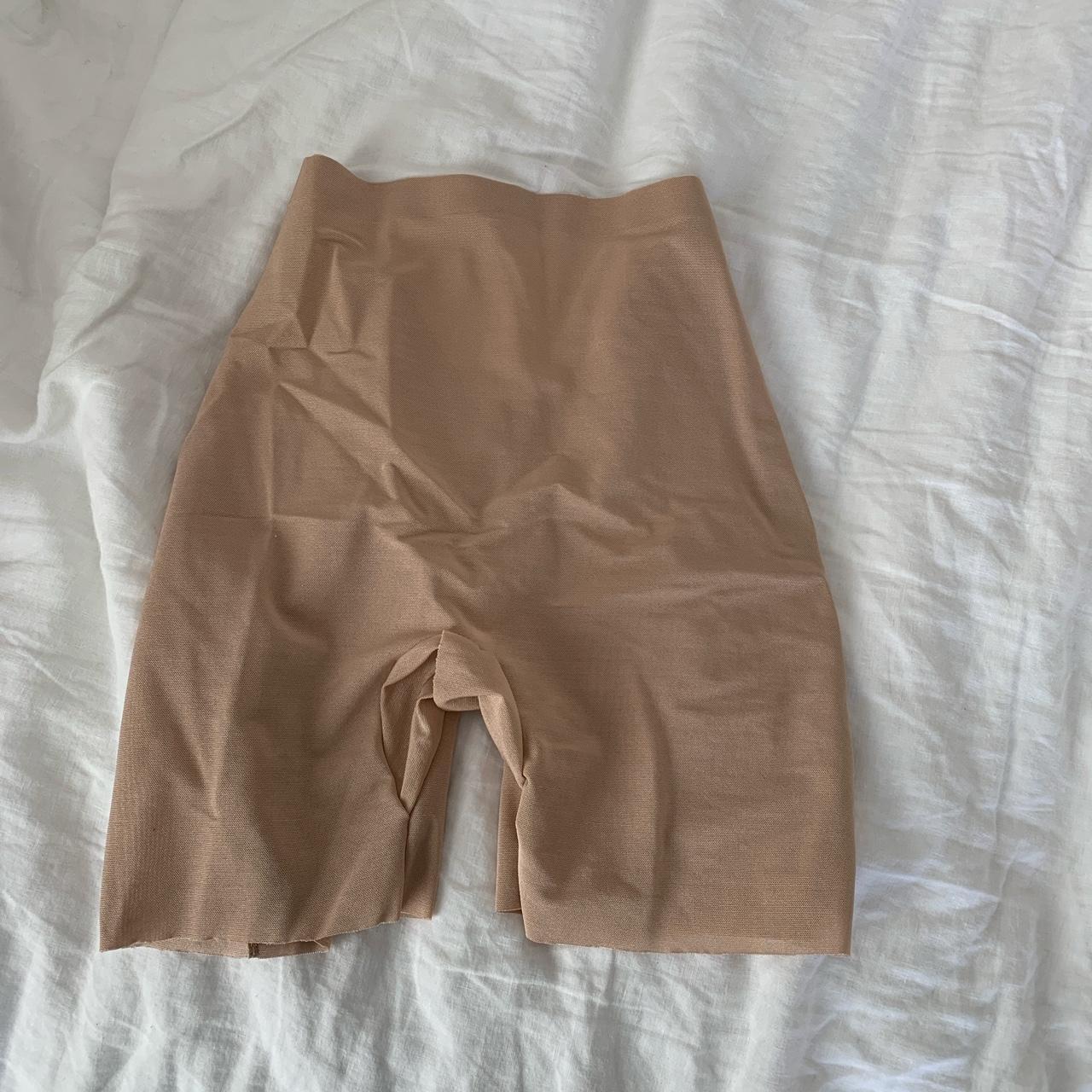Skims Women's Shapewear Depop