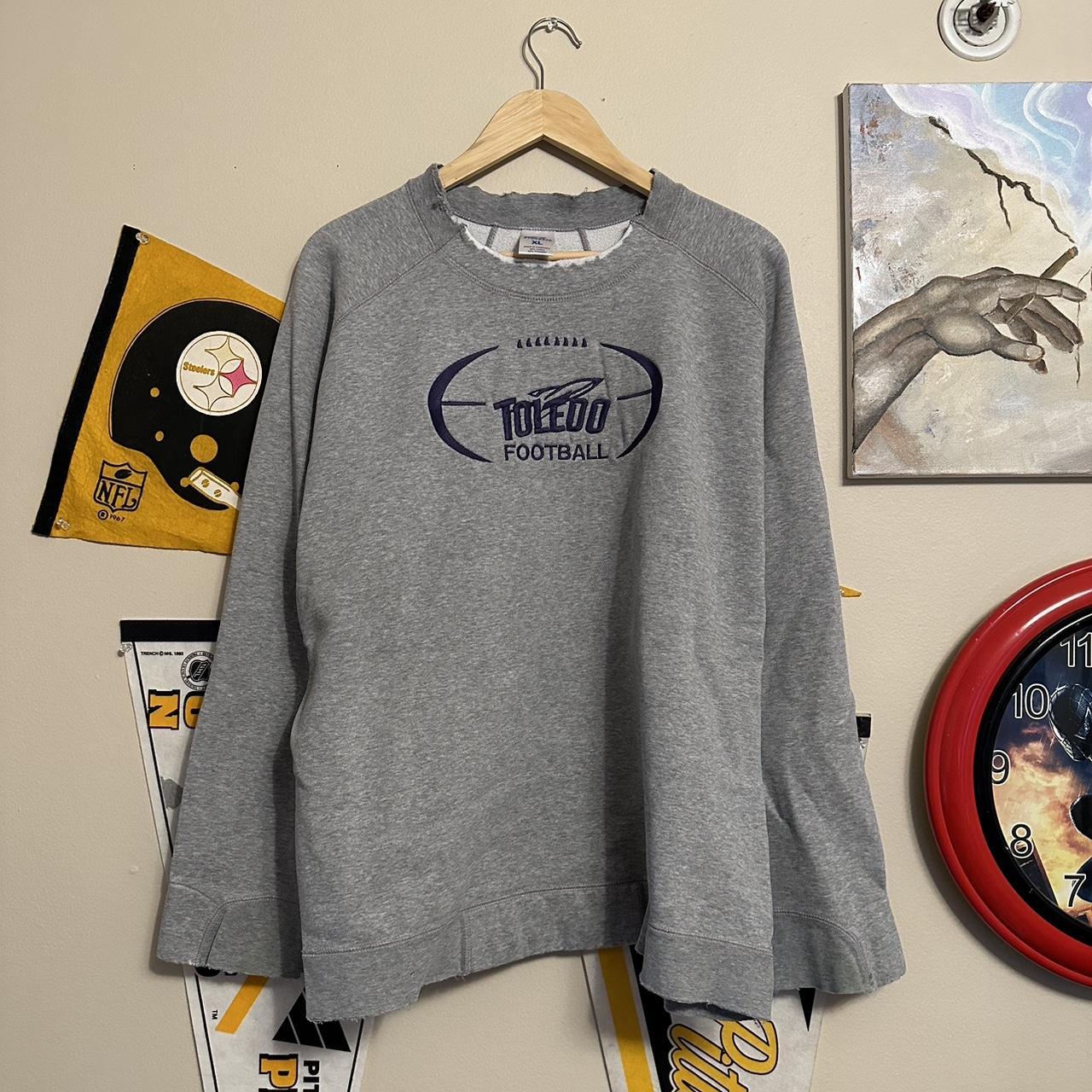 Vintage Essential Pittsburgh Steelers Crewneck - Depop