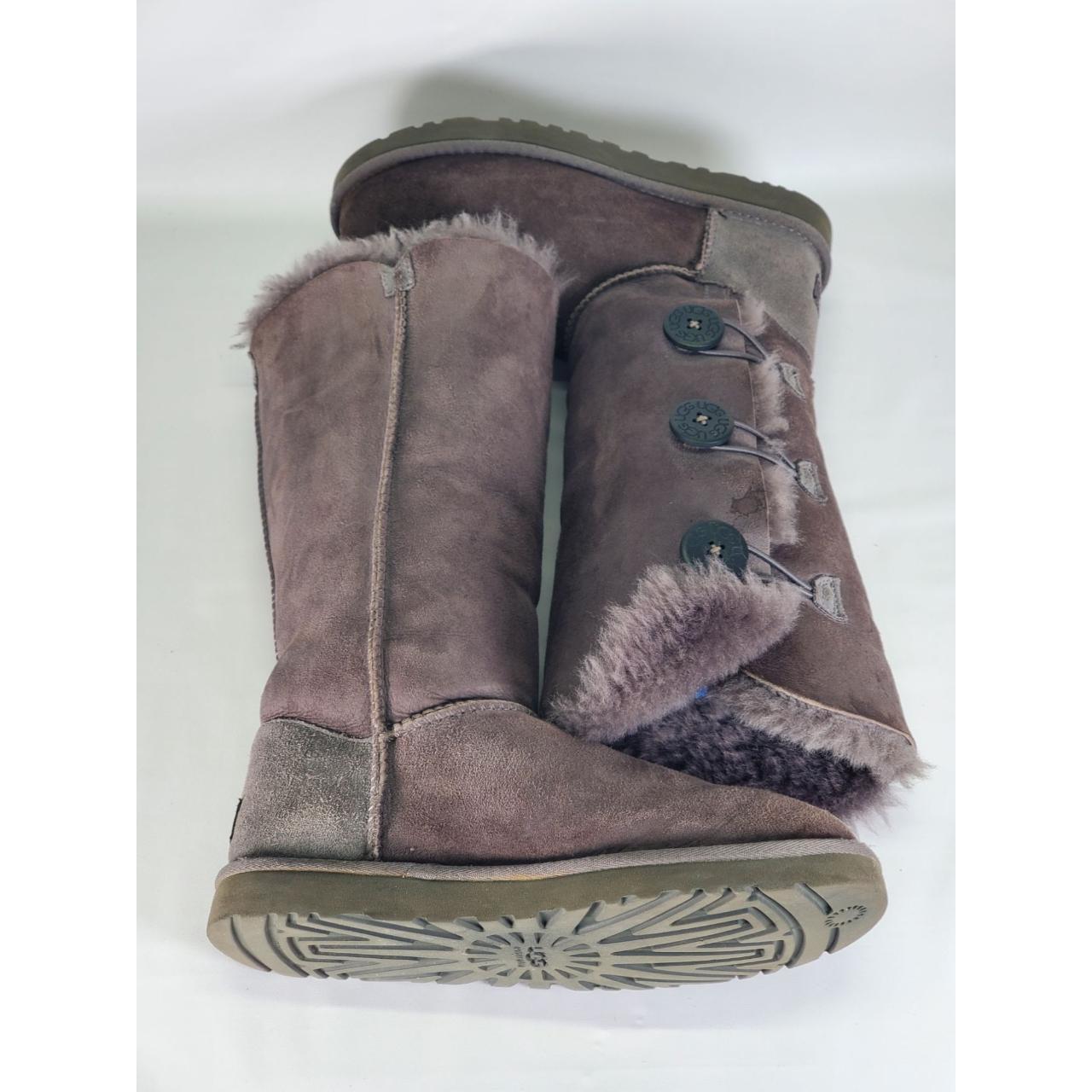 Ugg bailey outlet button triplet grey