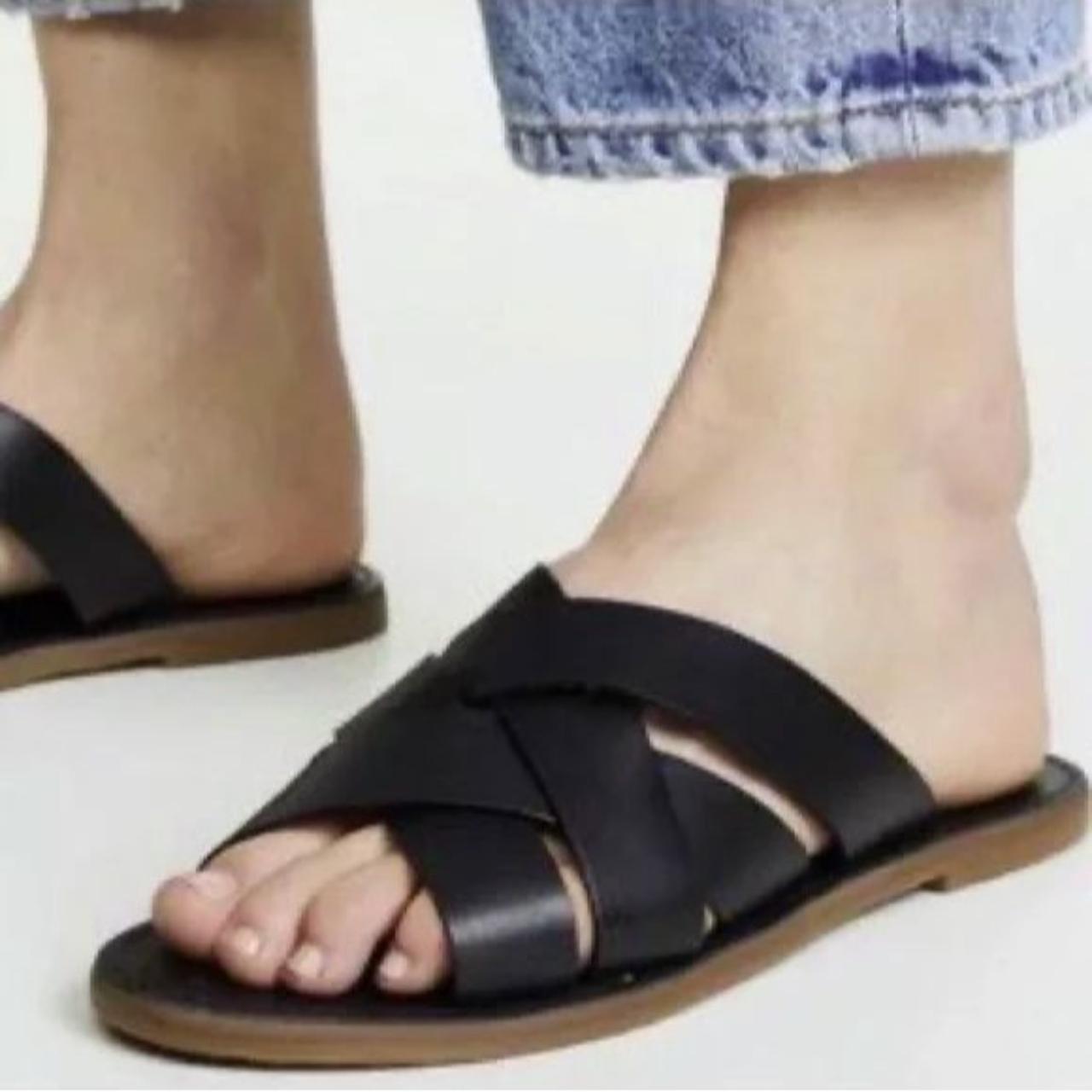 frye men's leather sandals