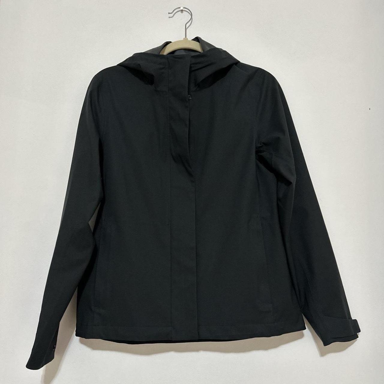 Uniqlo blocktech jacket perfect condition size... - Depop