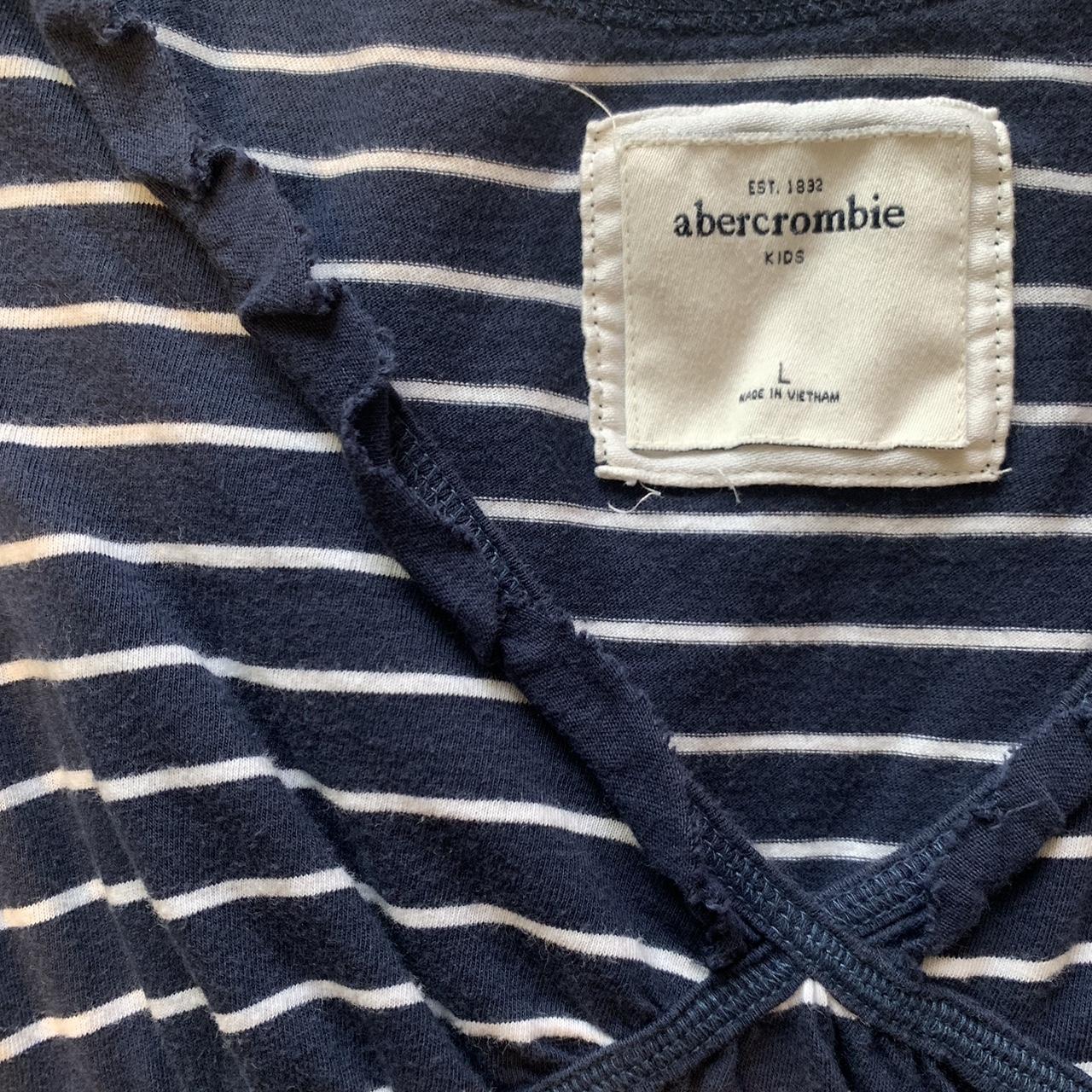 Abercrombie babydoll cut top! ⭐️ frilly low cut... - Depop