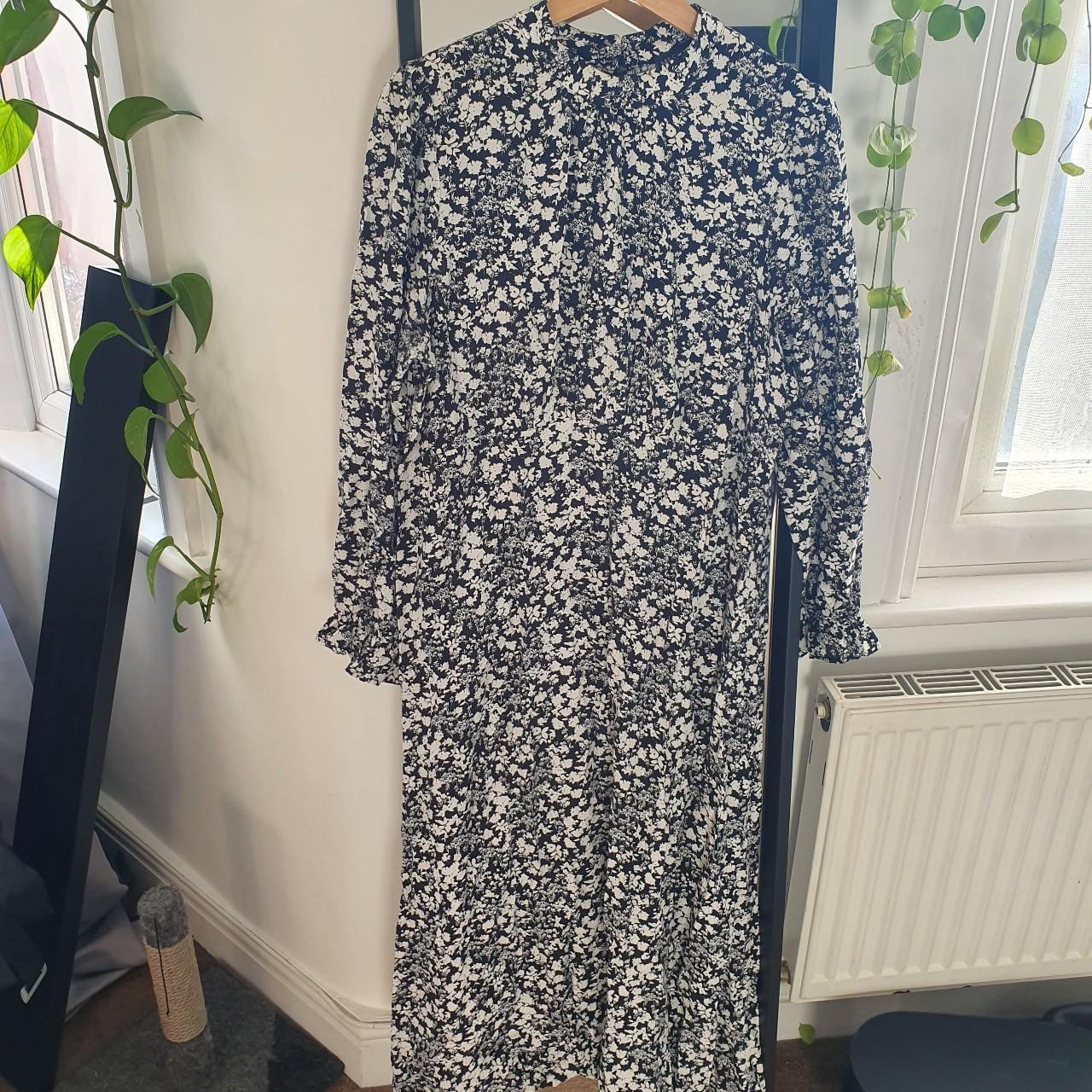 M&S Collection black and white floral maxi... - Depop