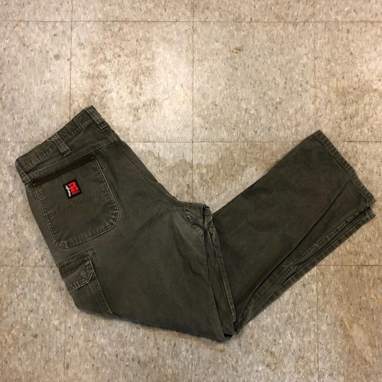 Wrangler Men's Khaki Jeans Depop