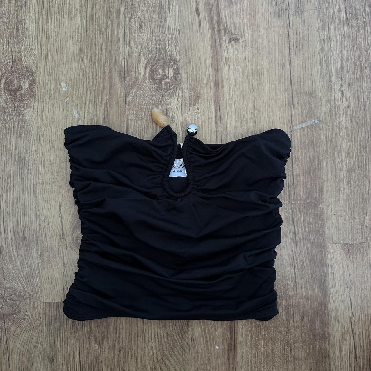 item listed by elisaarpamon