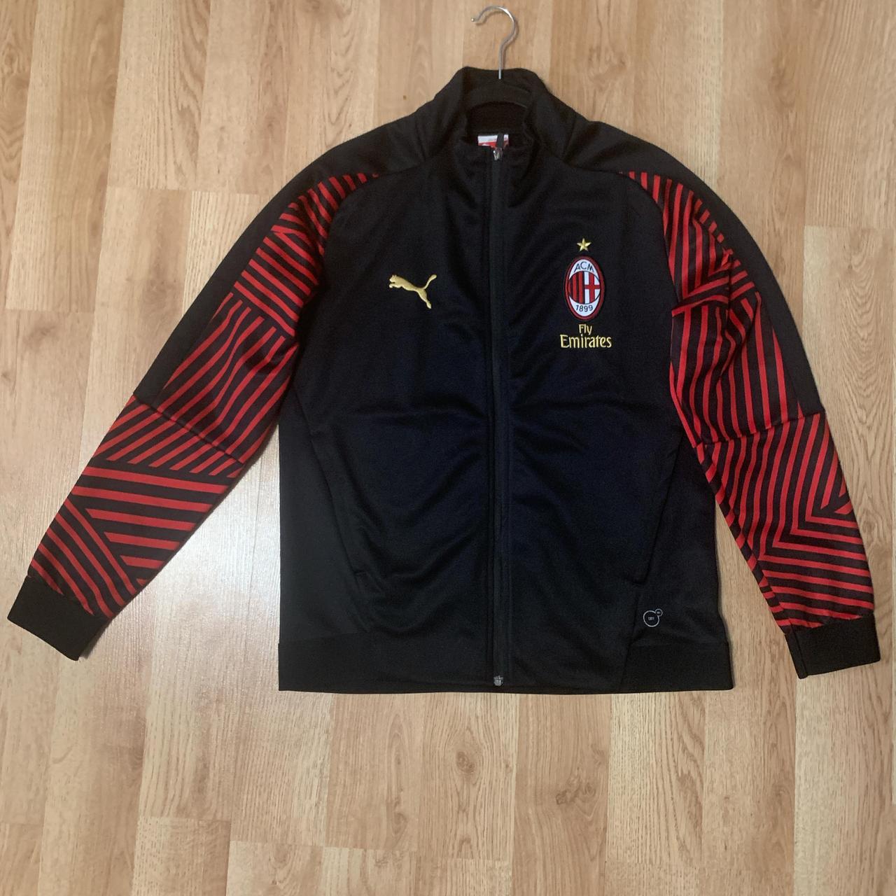 item listed by y2kbyj