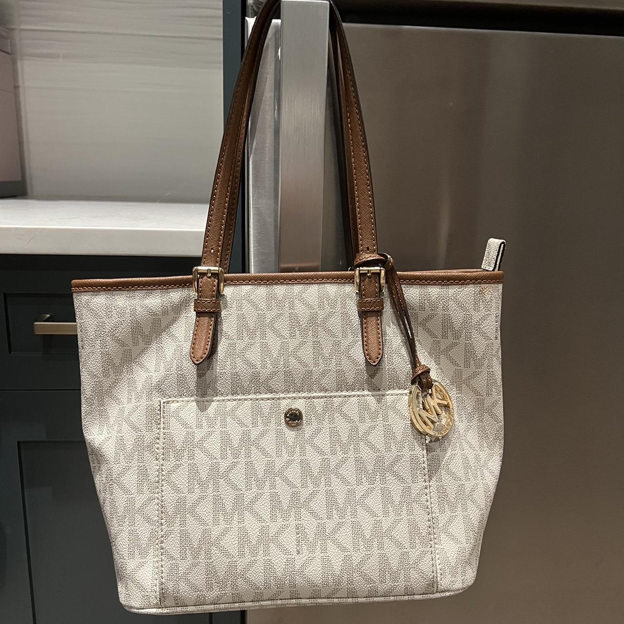 Michael kors snap pocket tote best sale