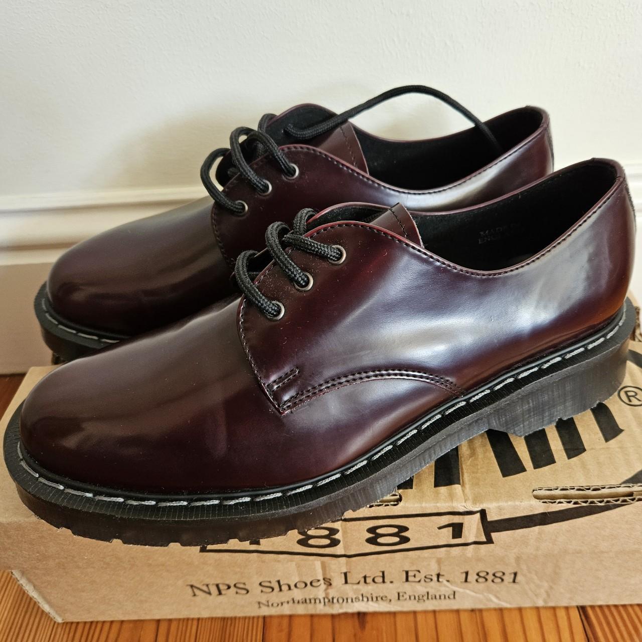 SOLOVAIR 3 Eye Shoes UK9 Cherry Red　箱付き SOLOVAIR 3 Eye Shoes UK9 Cherry Red 箱付き