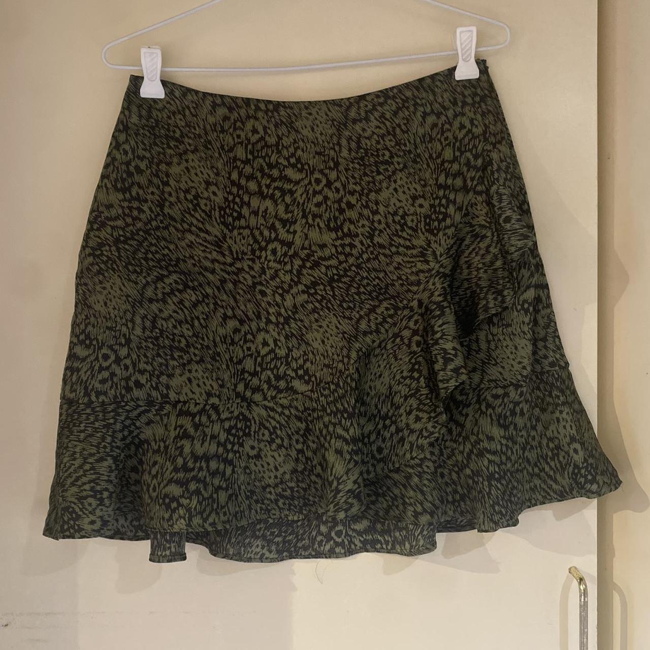 Dotti Green Leopard Print Skirt Size 10 Combined... Depop