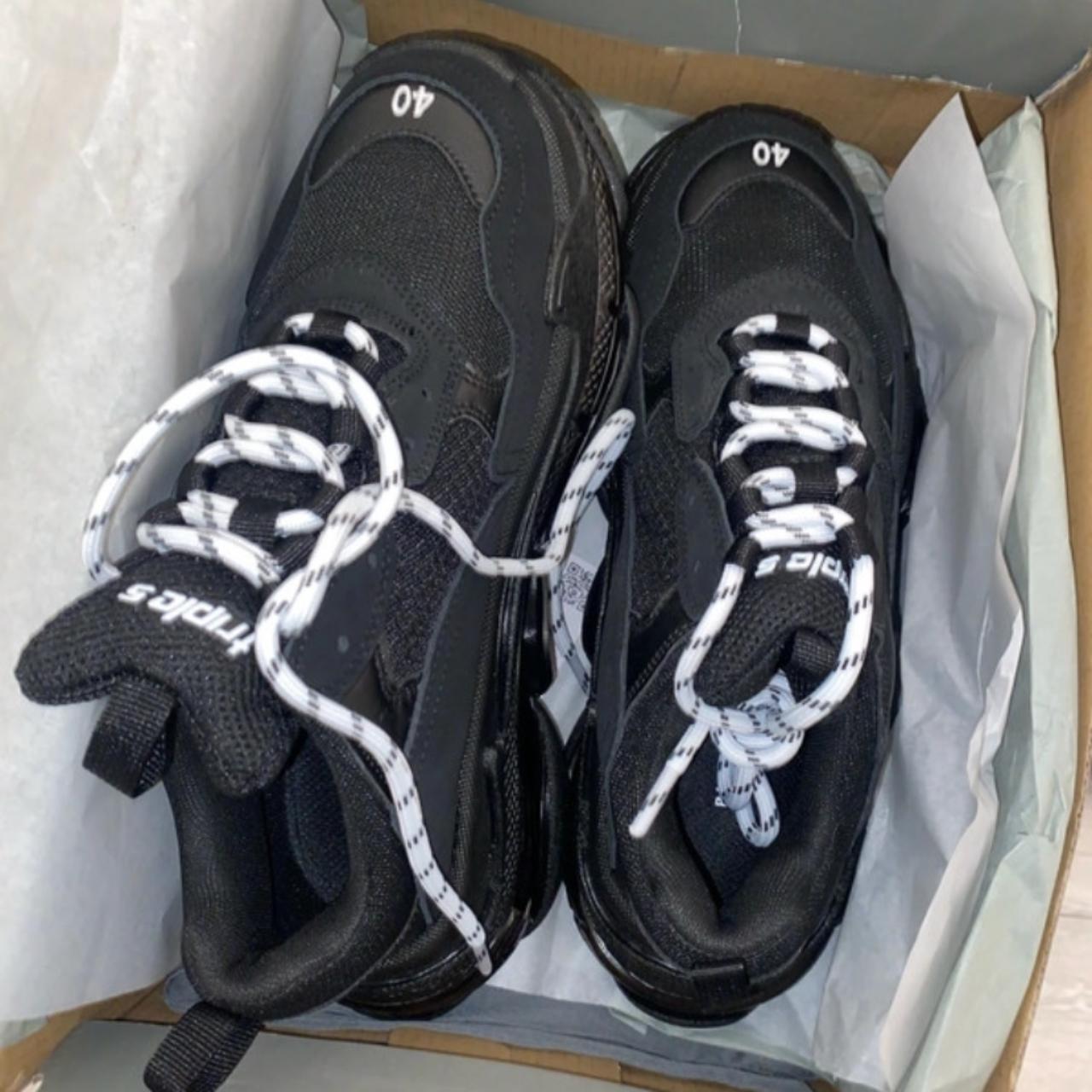 Balenciaga triple s black on sale 38