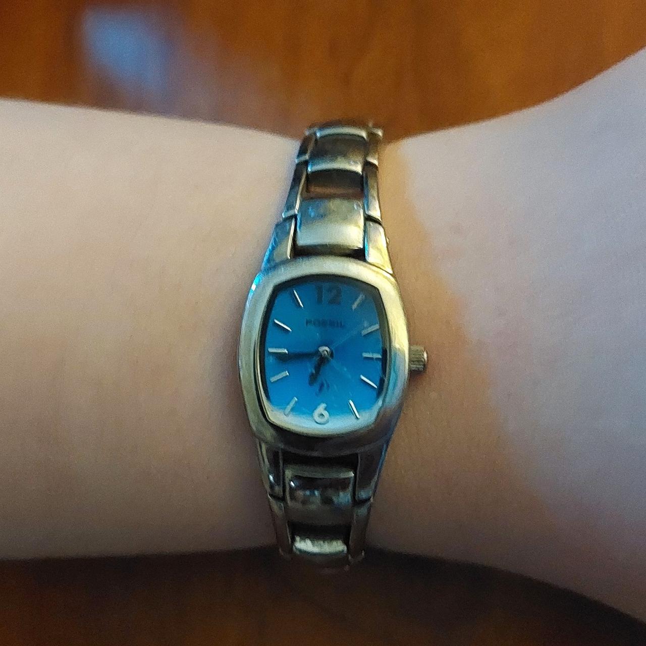 Fossil F2 ES 9596 Ladies Silver Watch with Blue Face. Depop