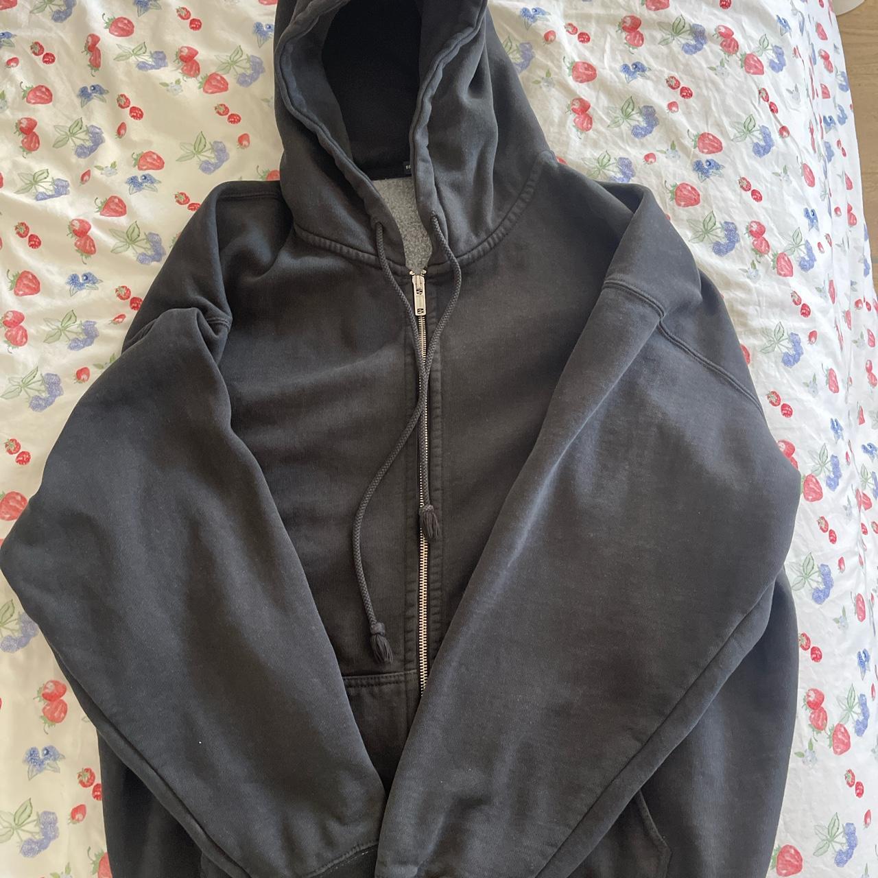 Brandy Melville chrissy hoodie! #brandymelville #hoodie - Depop