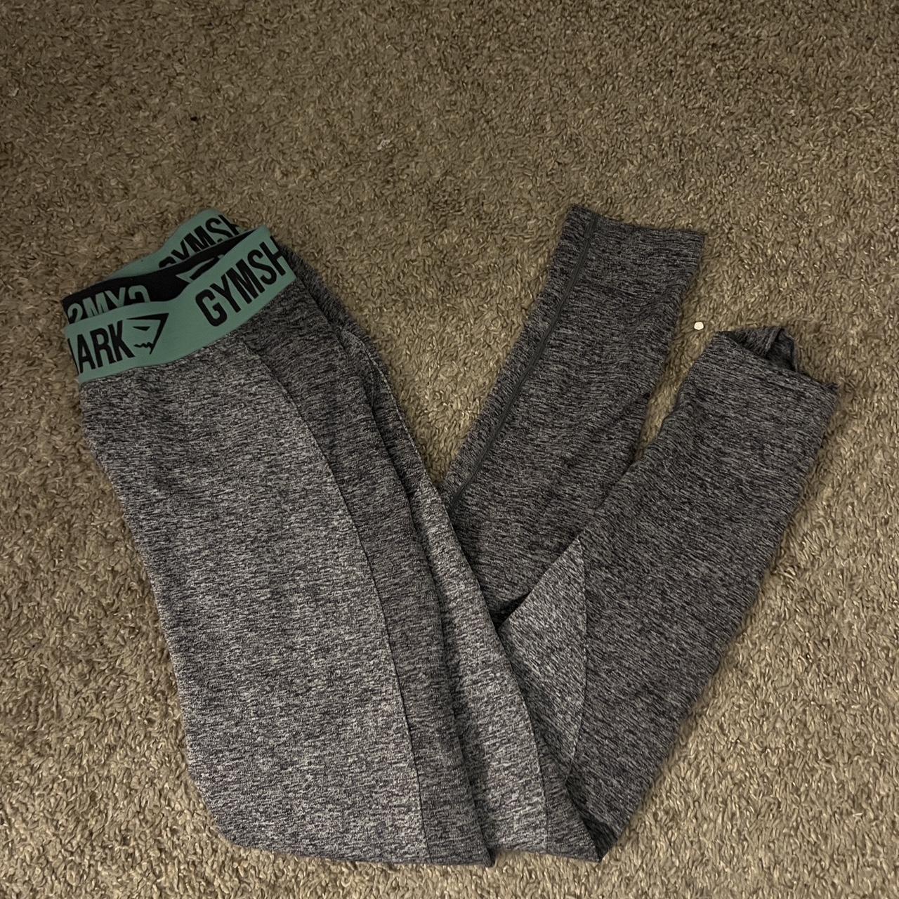 item listed by awatchi