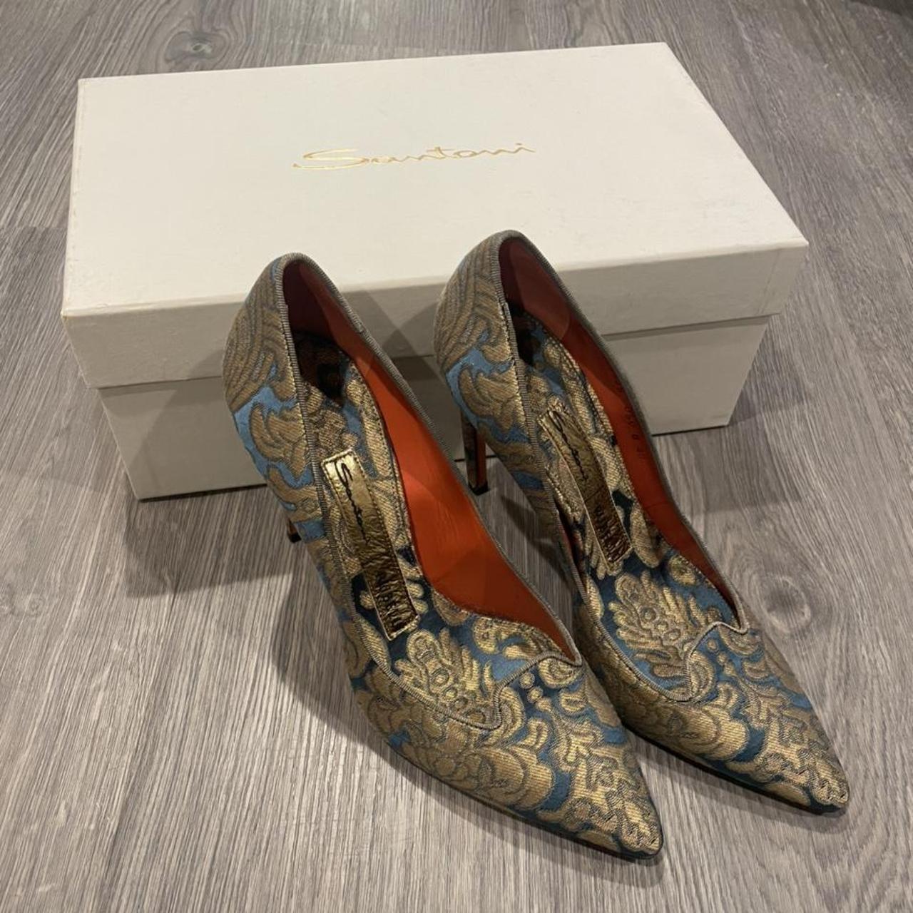 GORGEOUS Santoni heels with brocade pattern.... - Depop