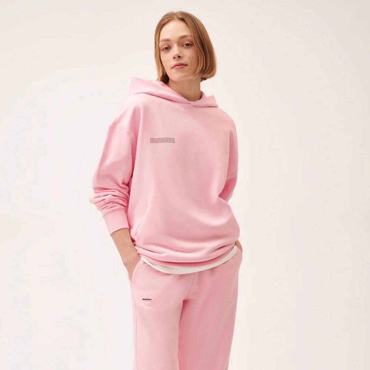 Pangaia Sweatsuit Size Small tiny holes,