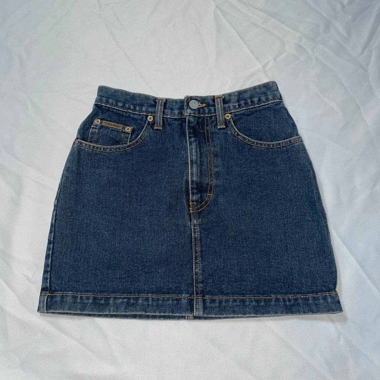 Calvin Klein Jeans Women's Blue and Navy Skirt | Depop