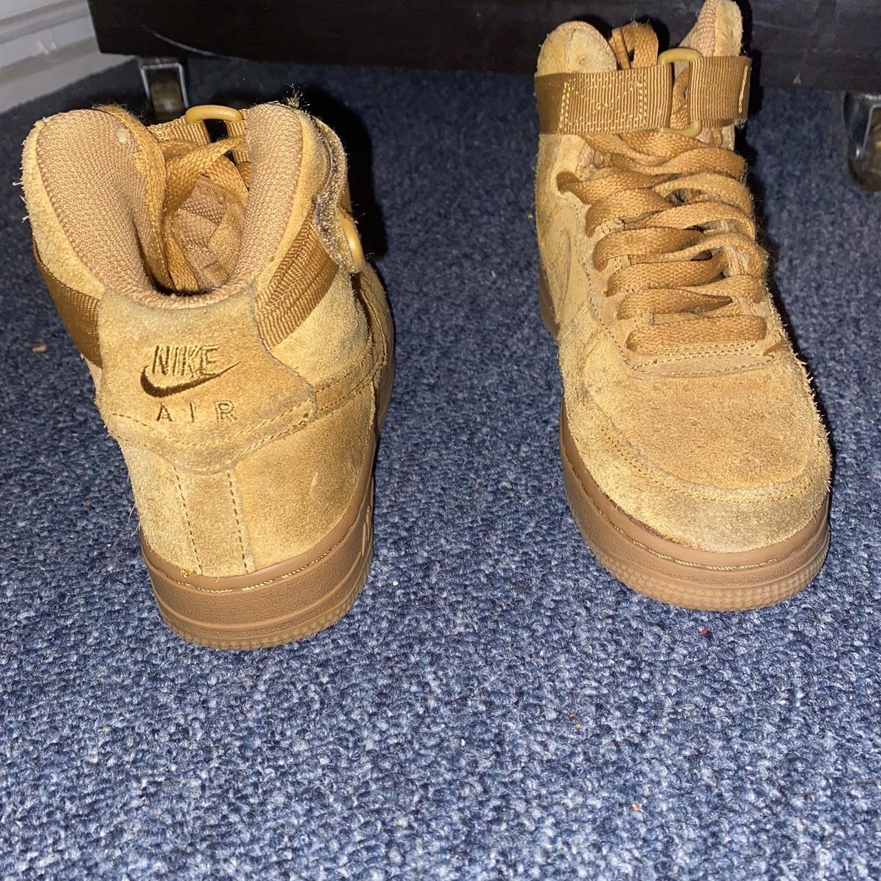 tan nike air shoes