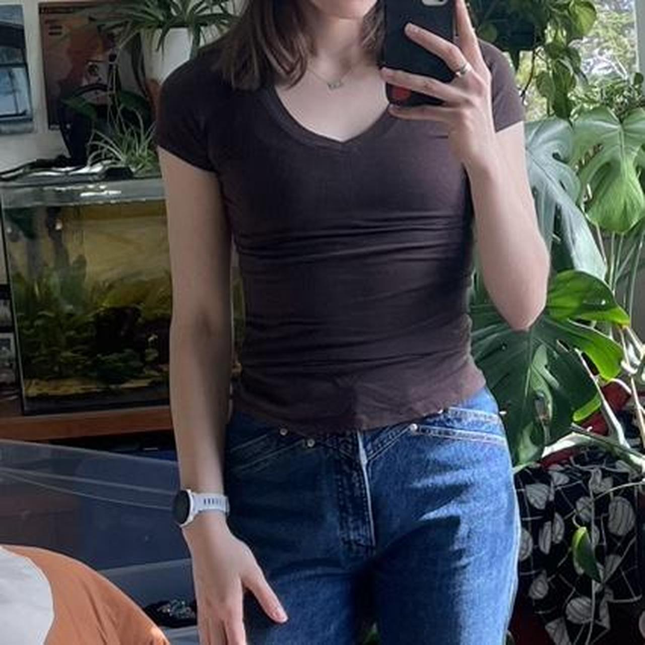 Wet Seal Women's Shirt - Brown - S – Vintage wet seal Brown cotton v-neck top. …