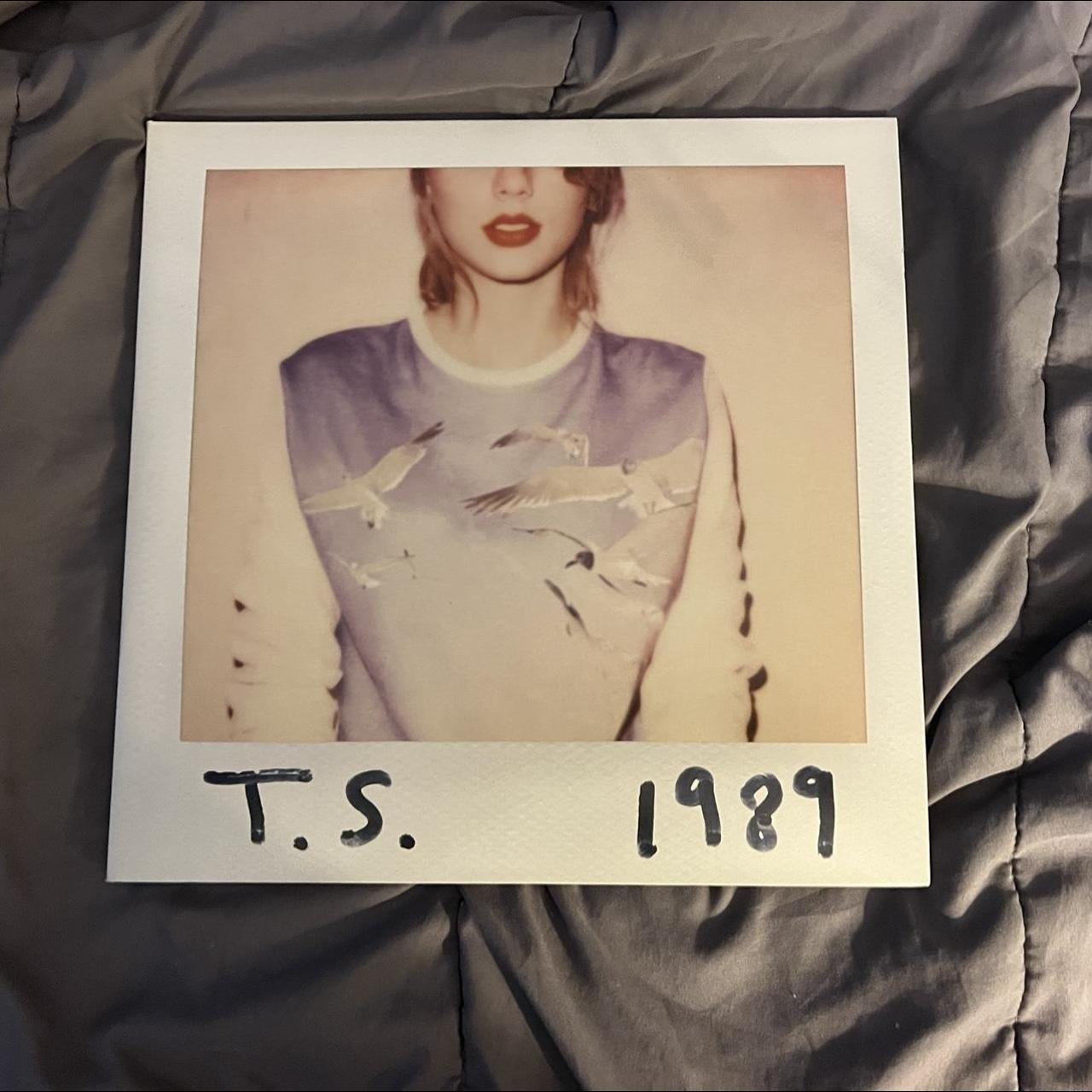 taylor swift 1989 black pressing vinyl - Depop