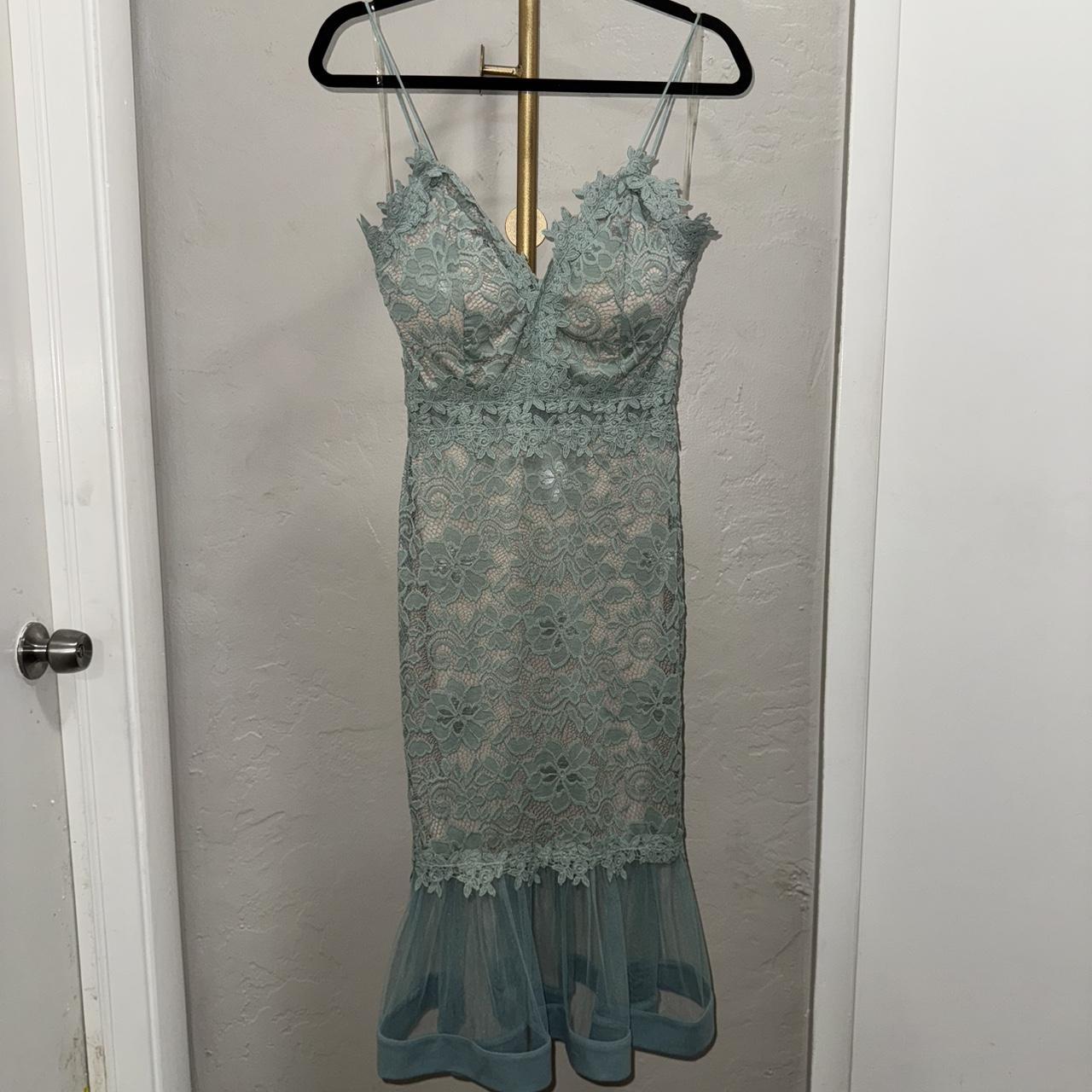 item listed by gee_v_gee