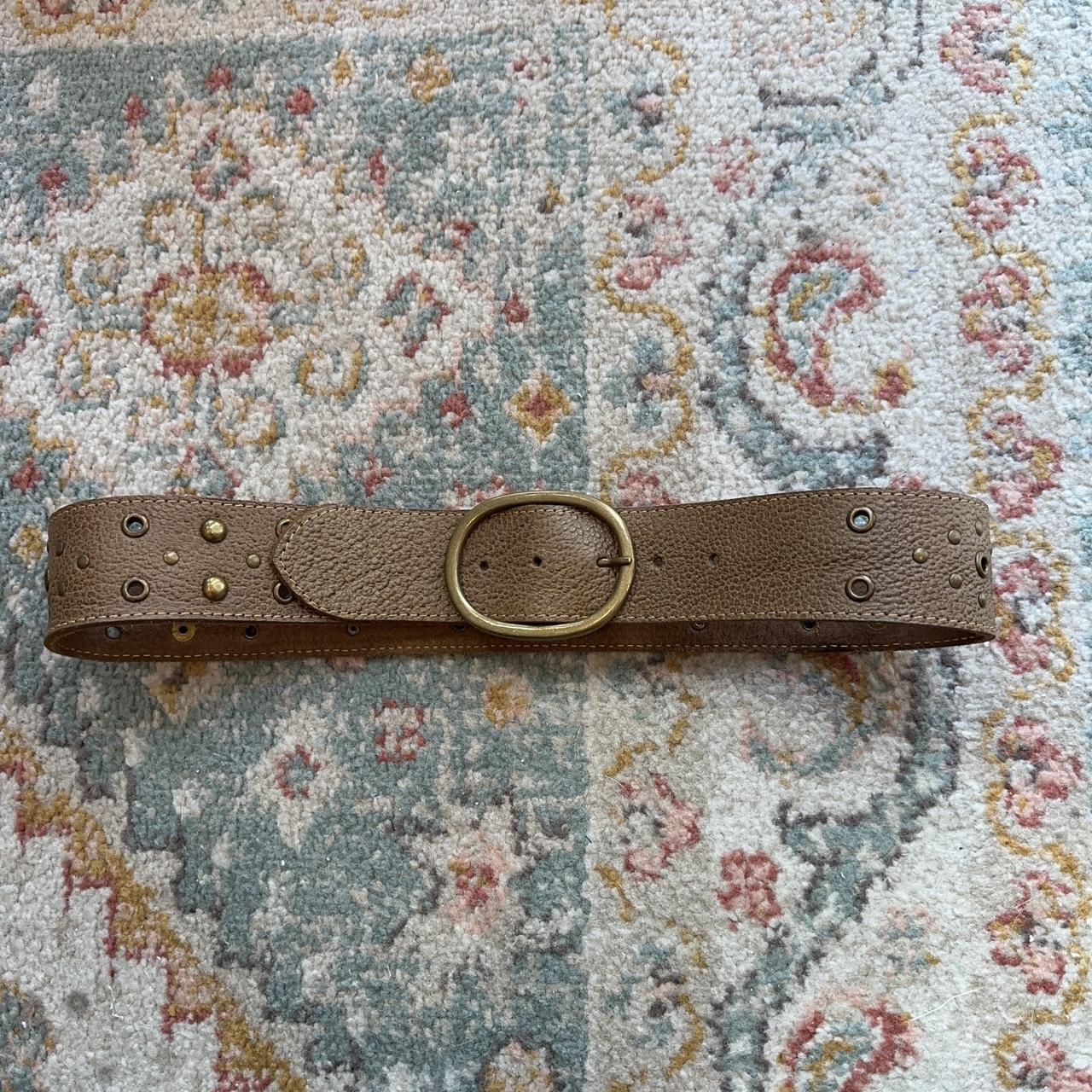 Women's Brown and Gold Belt Depop
