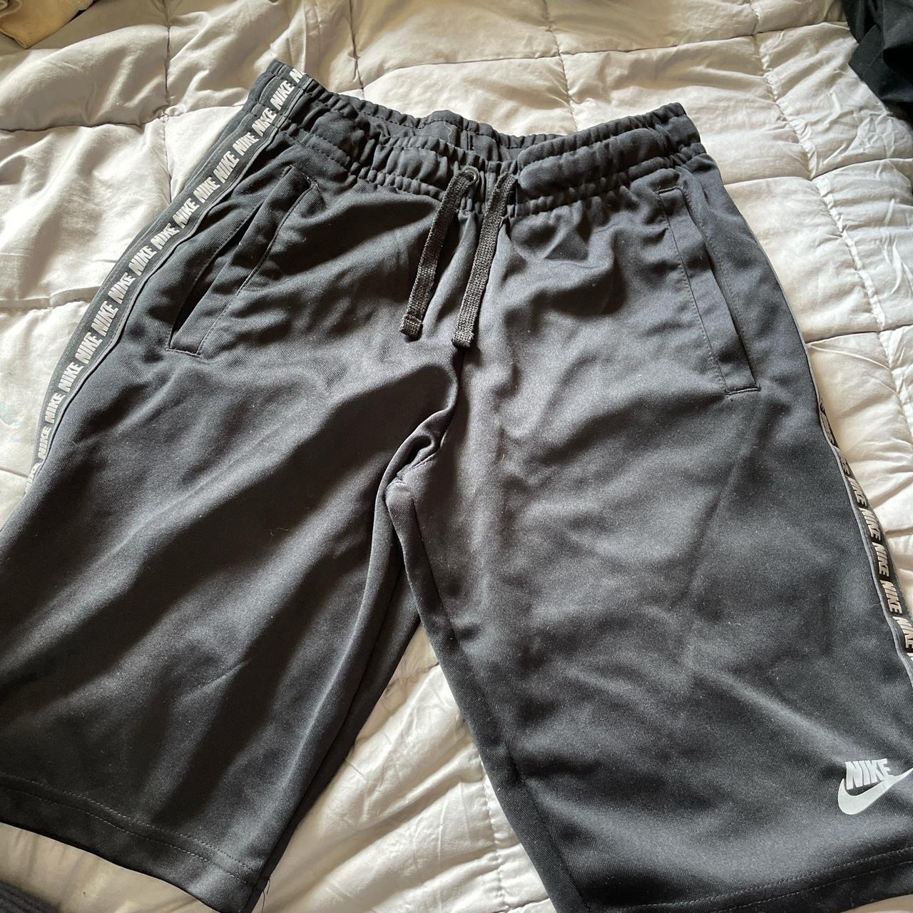 Men’s XS Nike shorts, barely worn Depop
