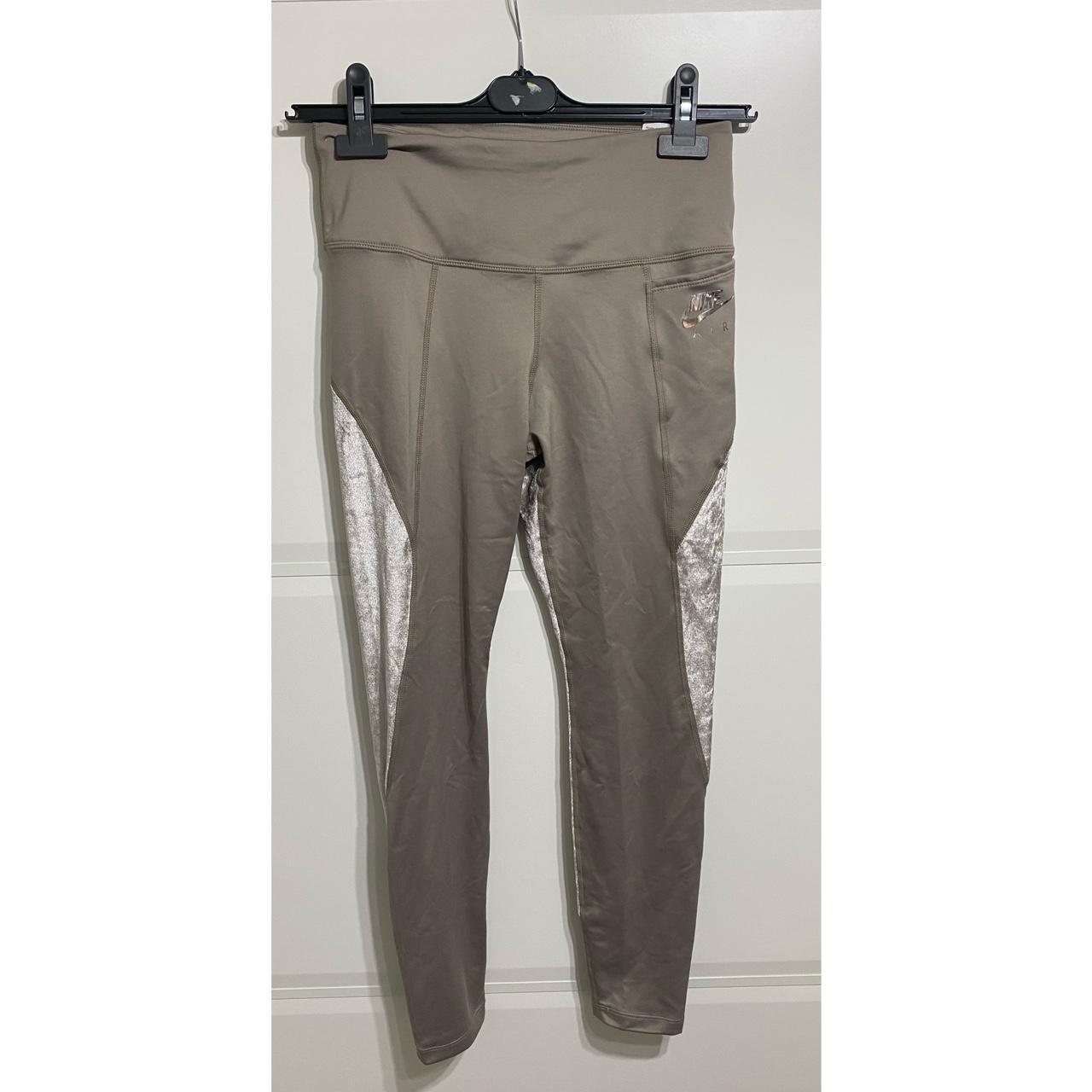 Woman Nike Air Dri Fit Fast Leggings, Beige