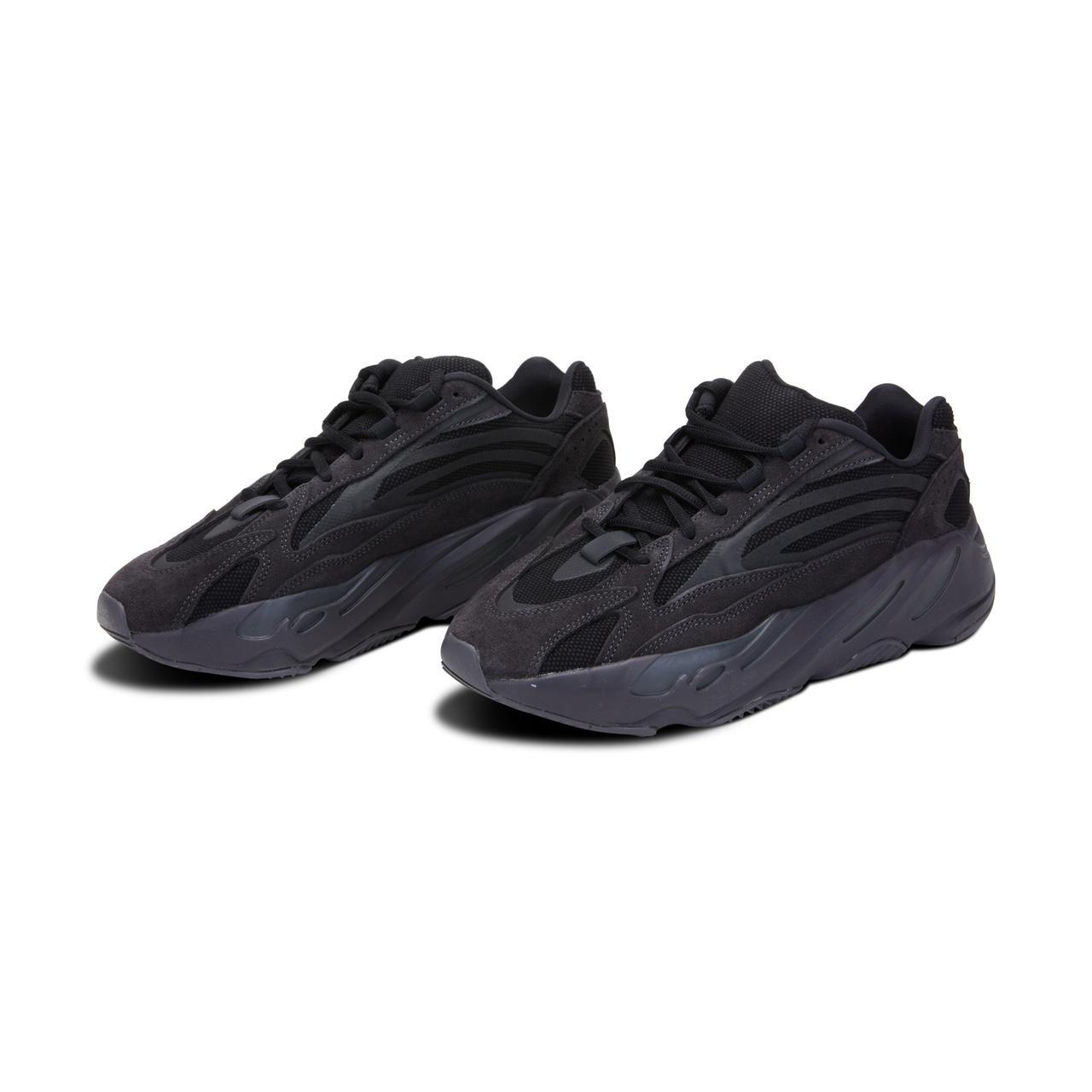 Yeezy 2025 700s black