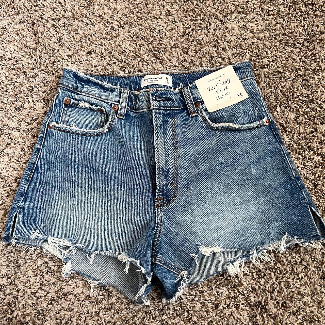 Abercrombie & Fitch Women's Blue and Navy Shorts | Depop