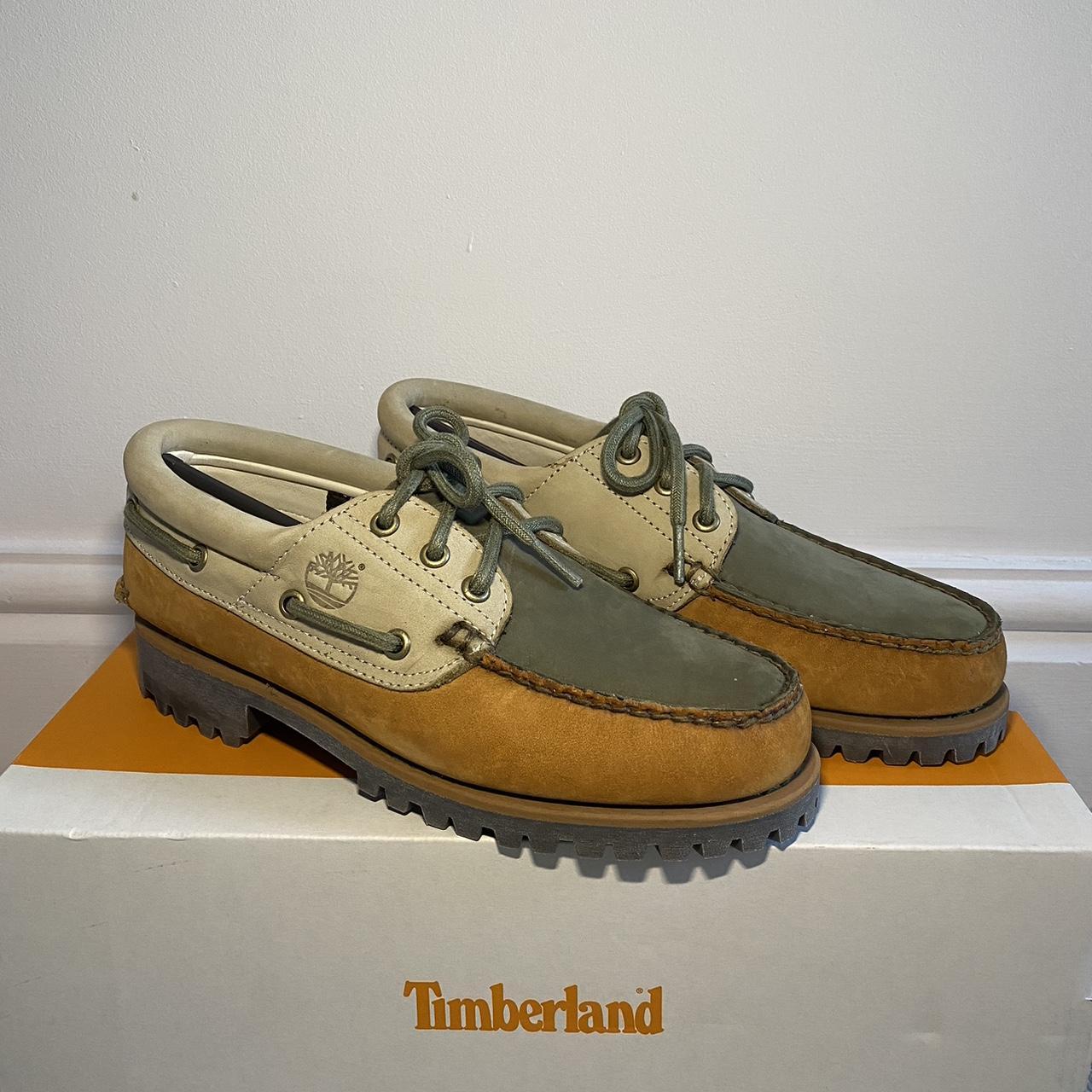 Timberland boat store shoes size 6