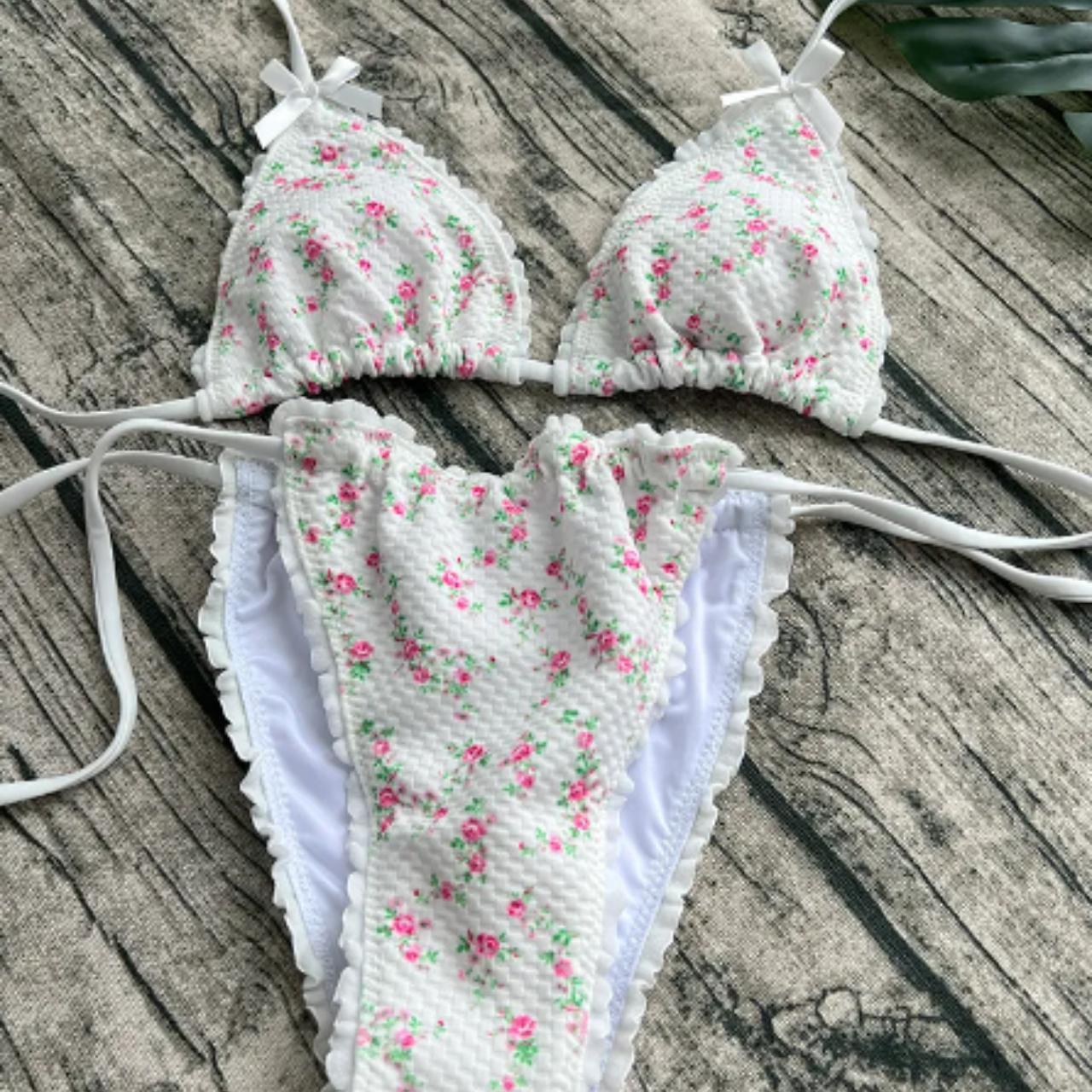 ౨ৎ coquette floral bikini top & bottom... - Depop