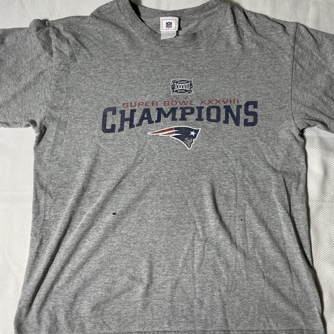 Vintage New England Patriots Super Bowl 38 XXXVIII Champions T Shirt