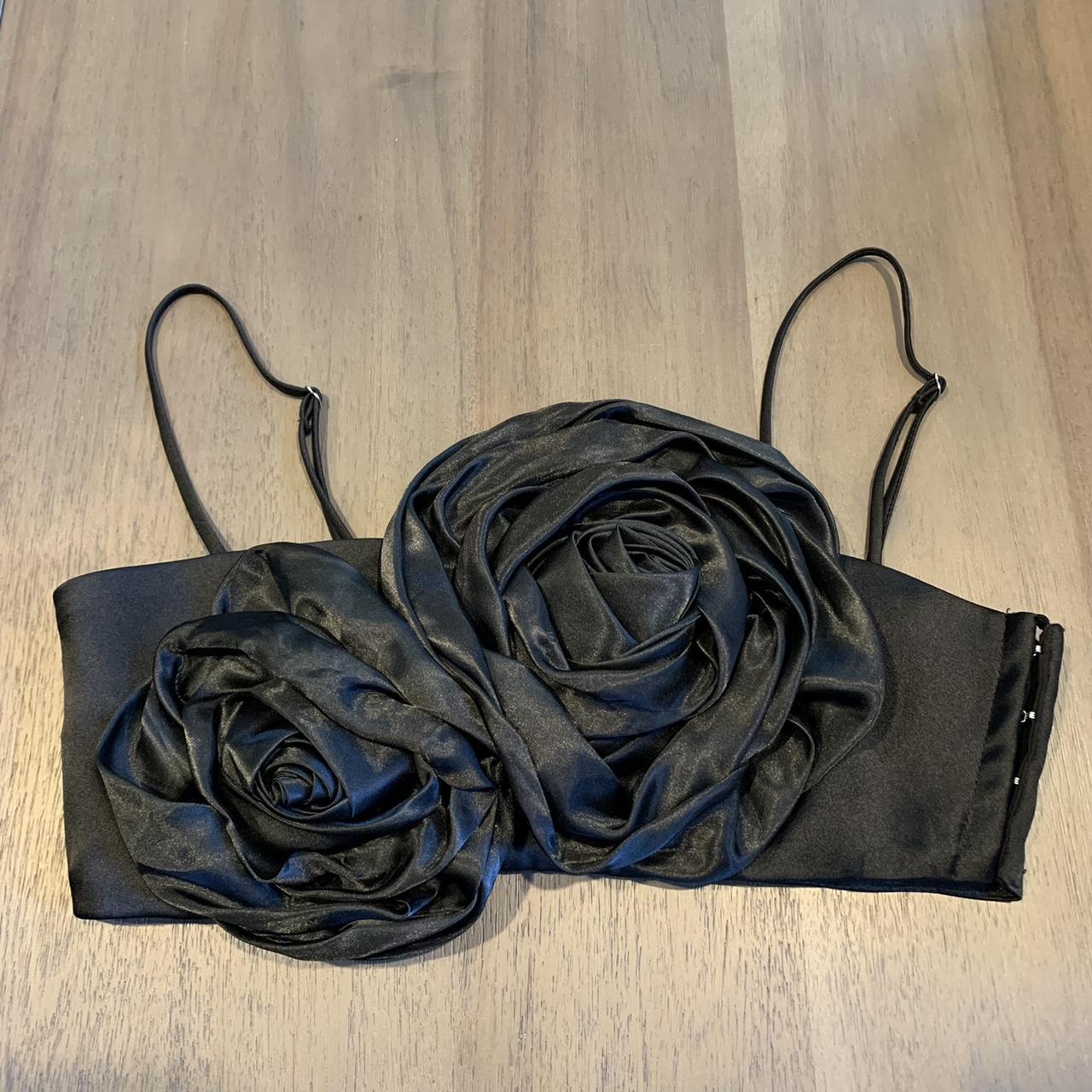 NEW Zara Crop Top with Raised Flowers 7901/104 Small... Depop